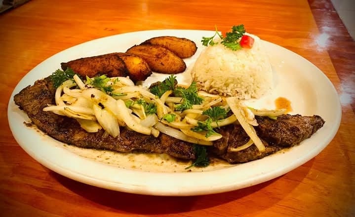 Bistec De Palomilla.